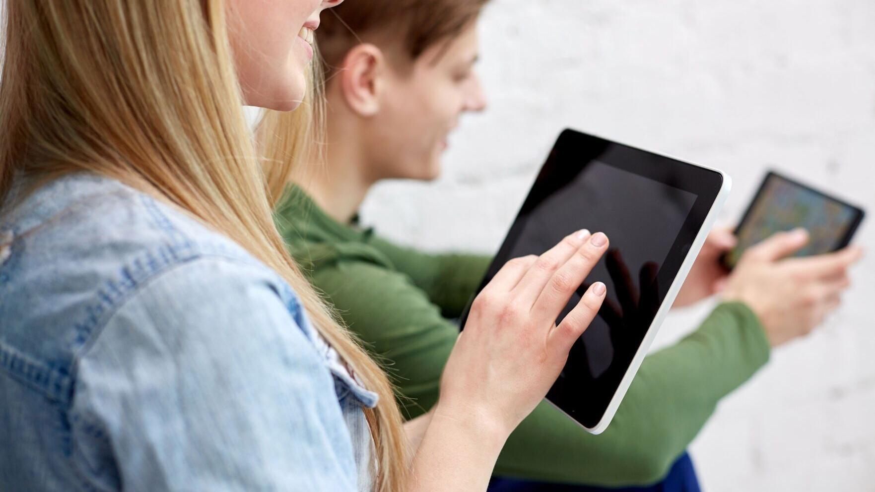 The Kid Whisperer: Parents should take away their kids’ tablets and not give them back